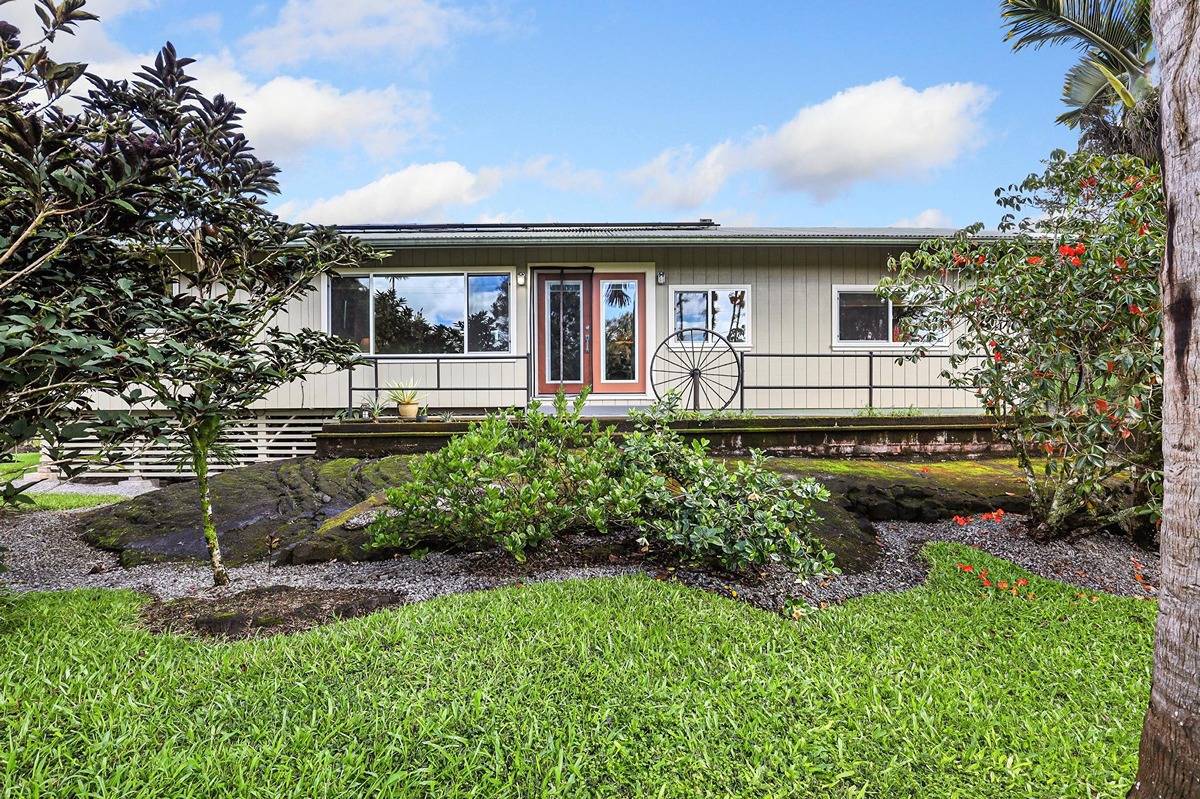 Tranquil and Conveniently Located Kurtistown Home Hawaii Real Estate