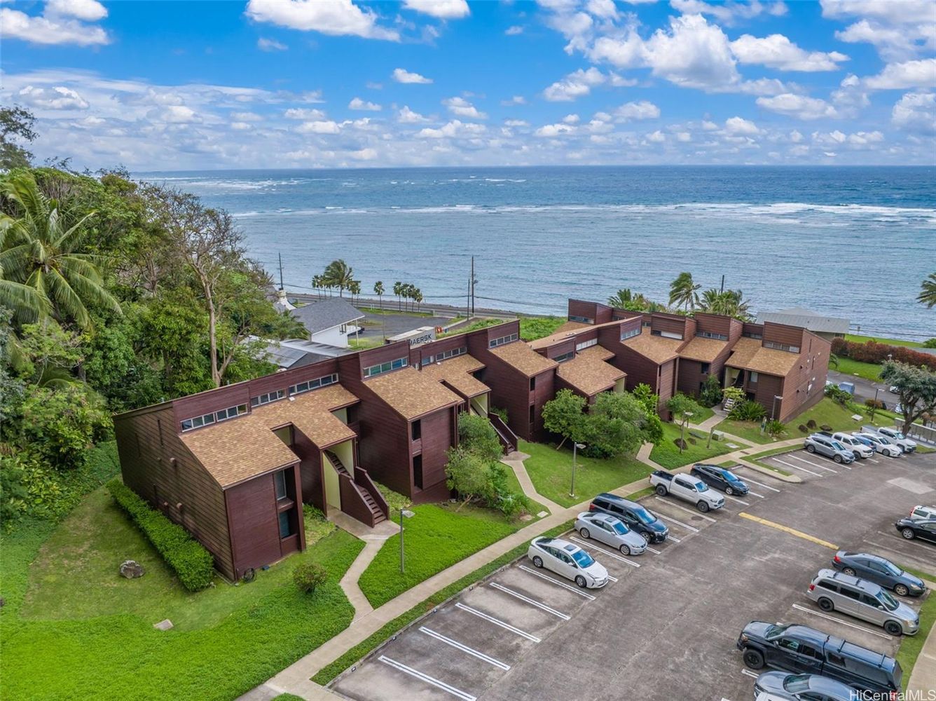 Well Loved Condo at Makaua Village Hawaii Real Estate Market & Trends