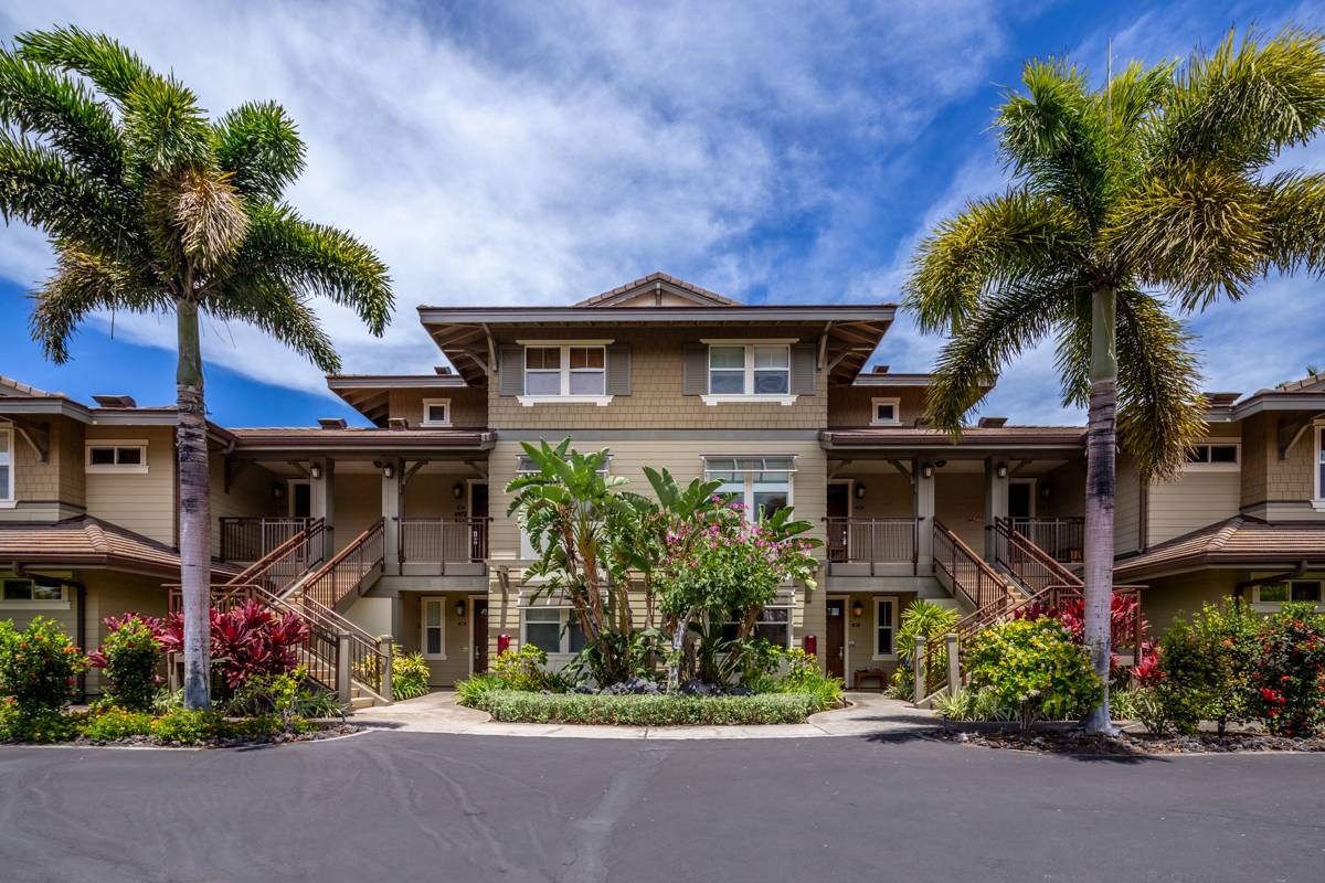 Halii Kai at Waikoloa Resort Unit 23G Hawaii Real Estate Market