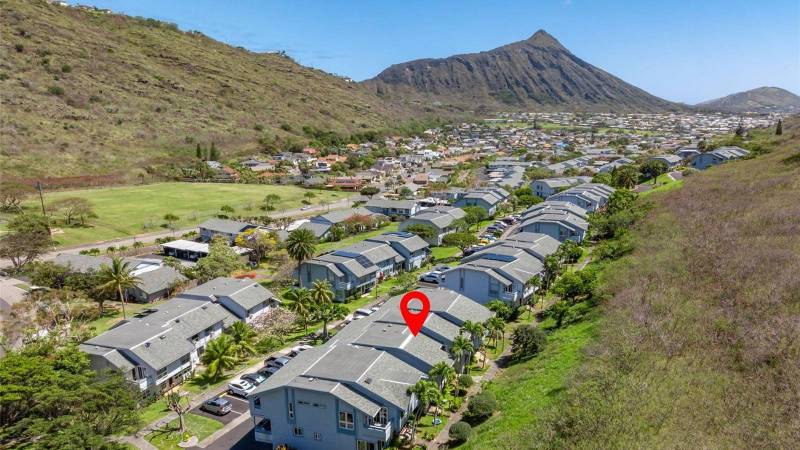 aerial view of mariners village 3 townhomes in oahu