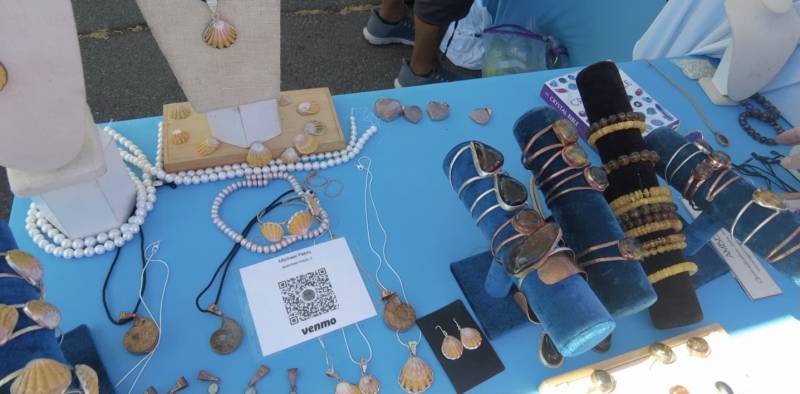 table selling jewelry