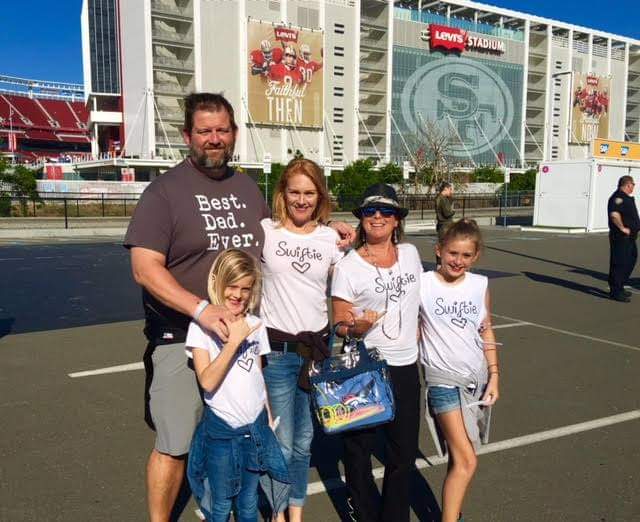 family at levis stadium for concert