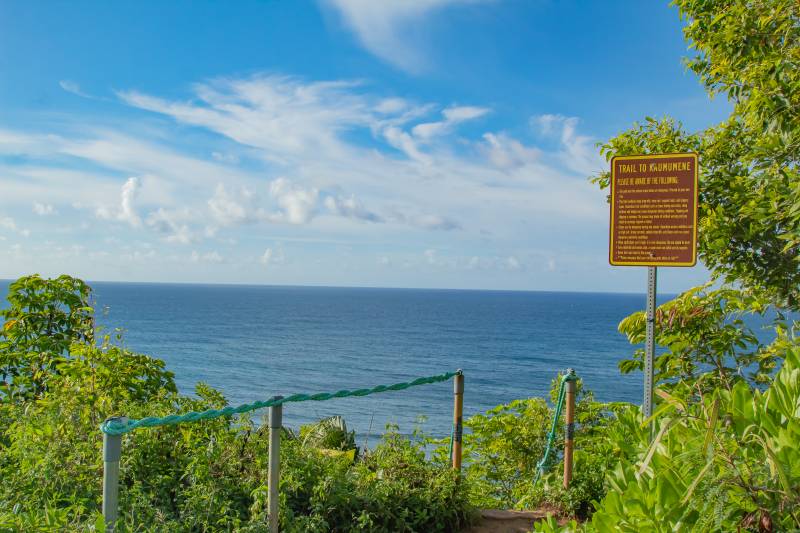 hiking trail in princeville kauai