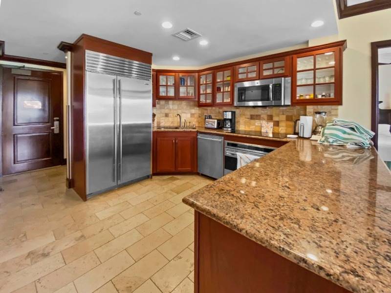 kitchen in waipouli beach resort condo kauai vacation rental