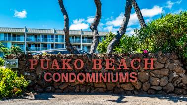 Puako Beach Condominiums sign