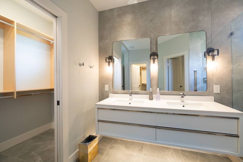 contemporary bathroom with floating vanity