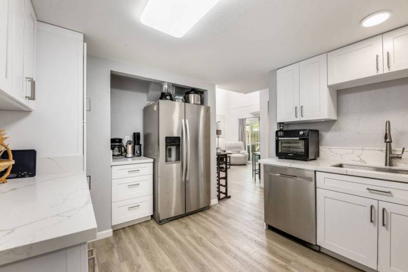 interior of condo in Kukilakila Oahu