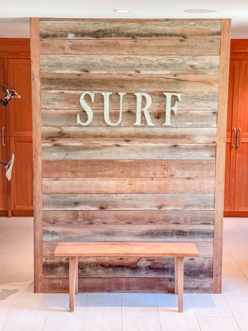 surf sign