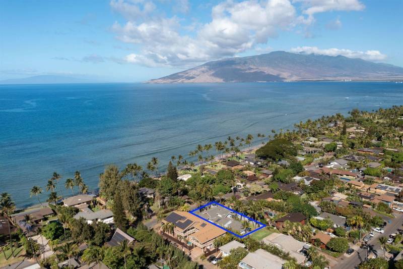 aerial view of maui home near the beach