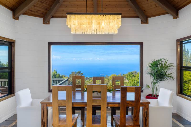 holualoa big island home with ocean views through dining room