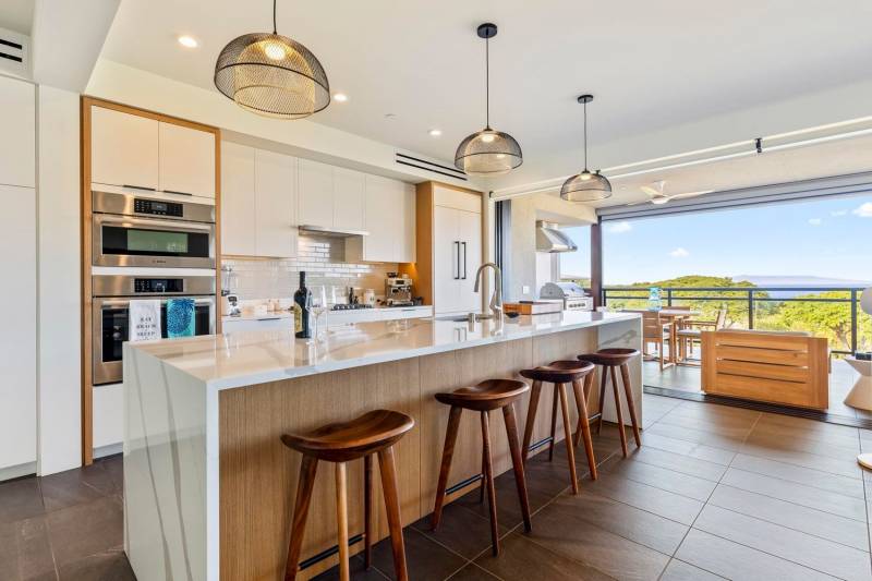 kitchen in lai loa maui condo