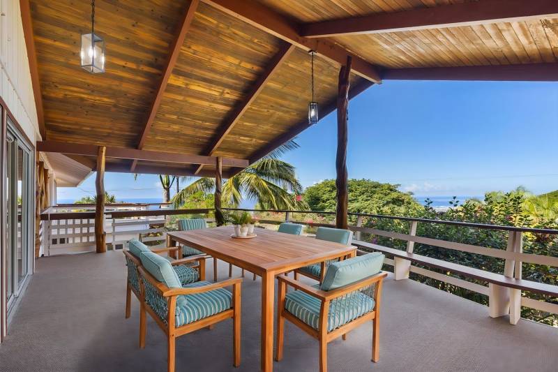 covered lanai with ocean views