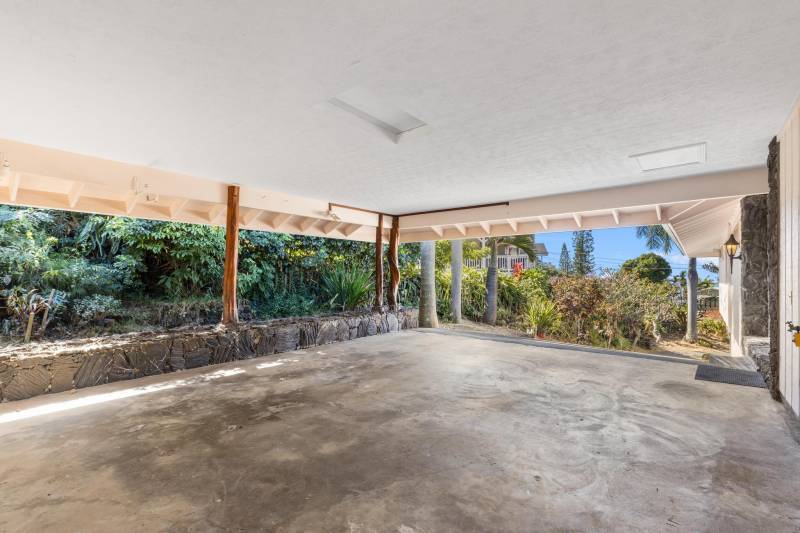 carport at big island house for sale