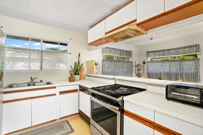 kitchen in kauai house for sale