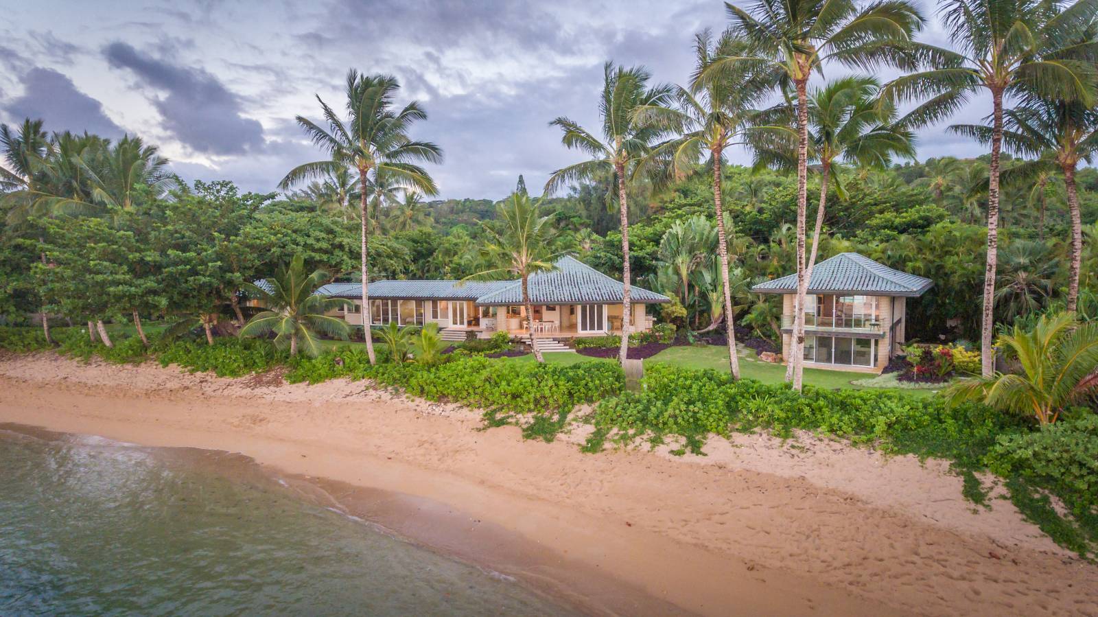JUST LISTED Luxury Anini Beachfront Estate With Hollywood Glam