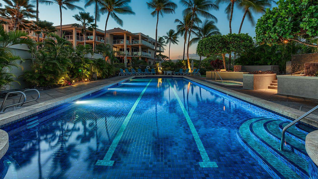 Vista Waikoloa pool