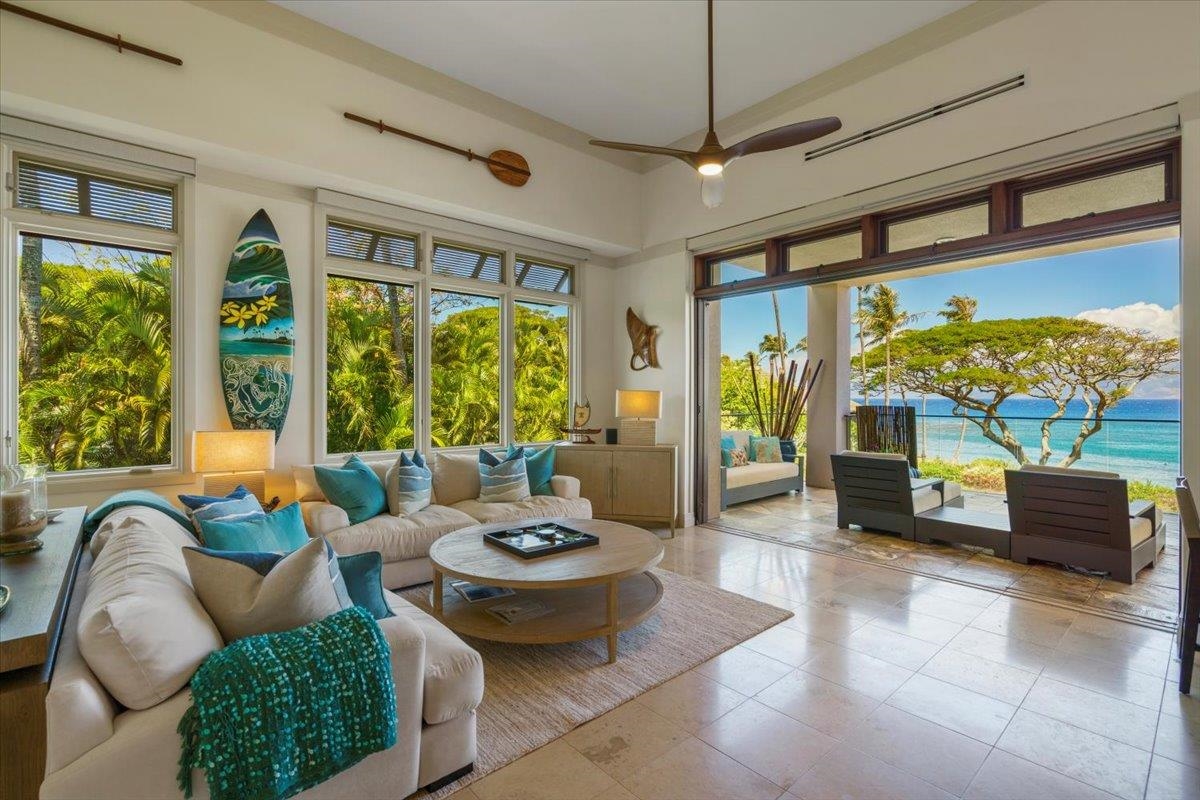 oceanfront condo on maui