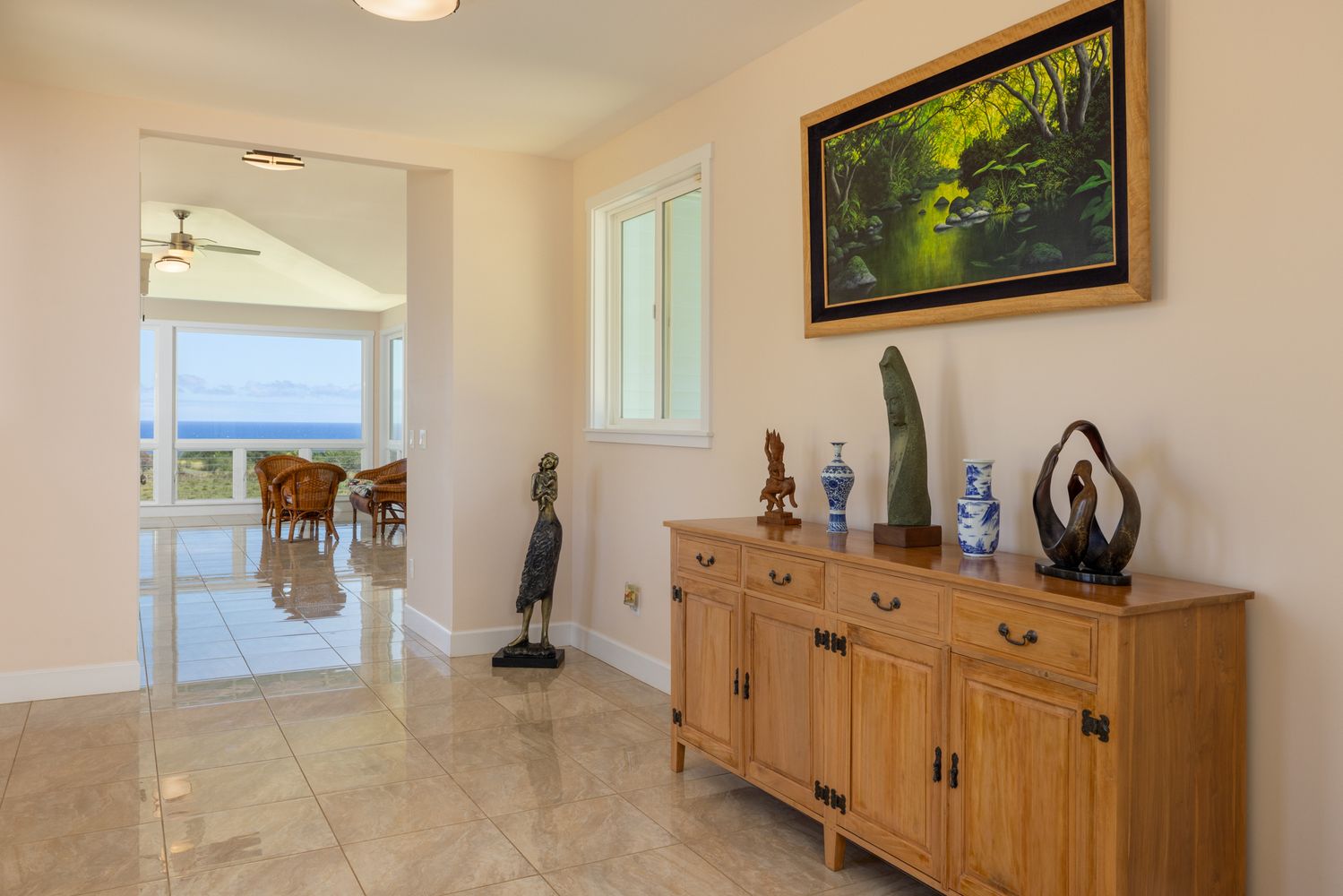 entryway to big island hawaii house for sale