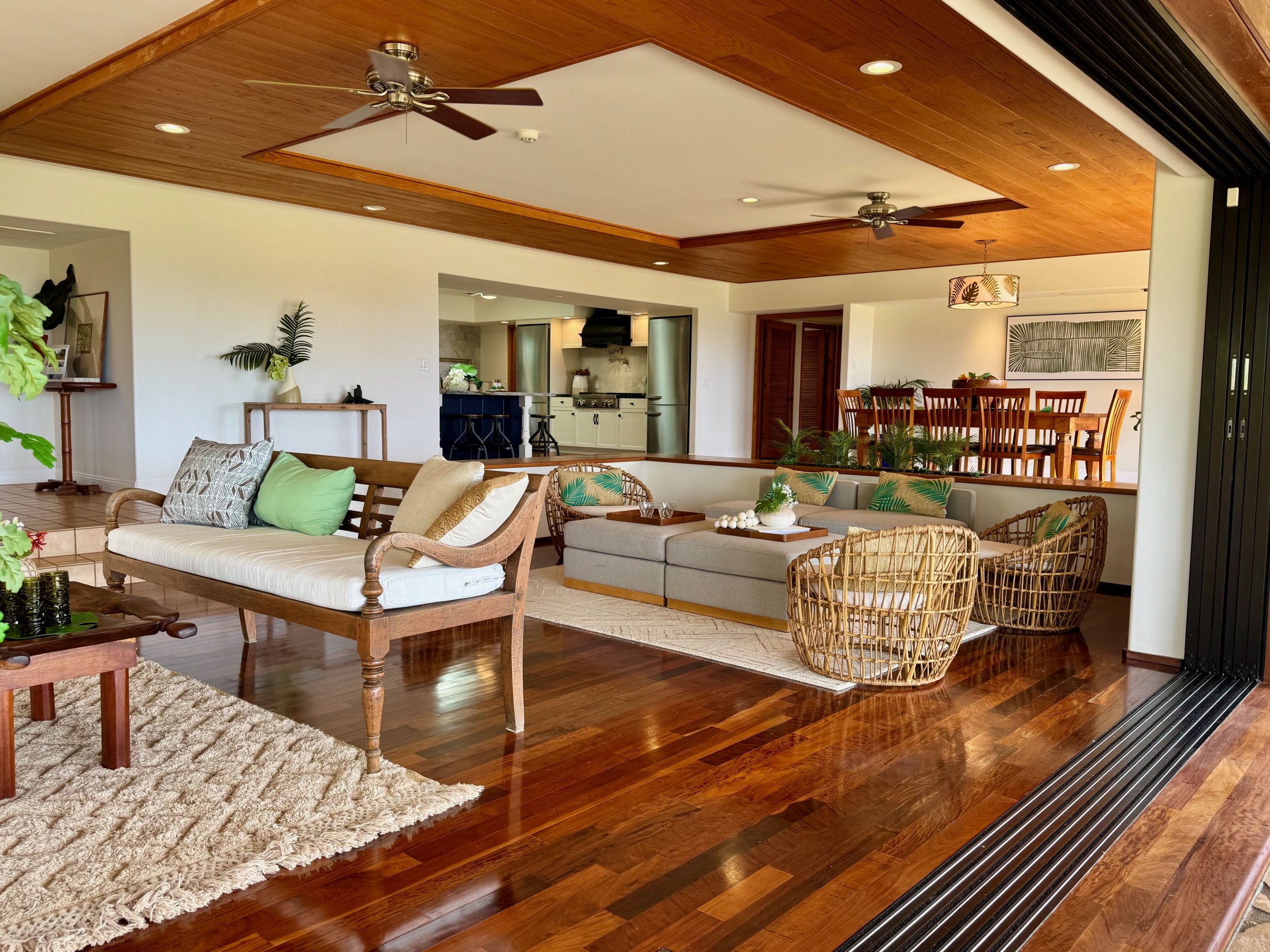 wide pocket doors for indoor outdoor living in Puakea Bay Ranch house for sale