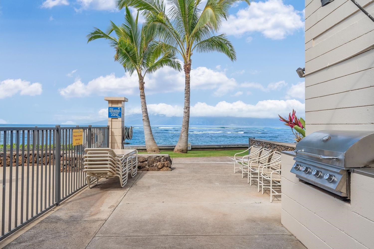oceanfront maui condo at kahana reef