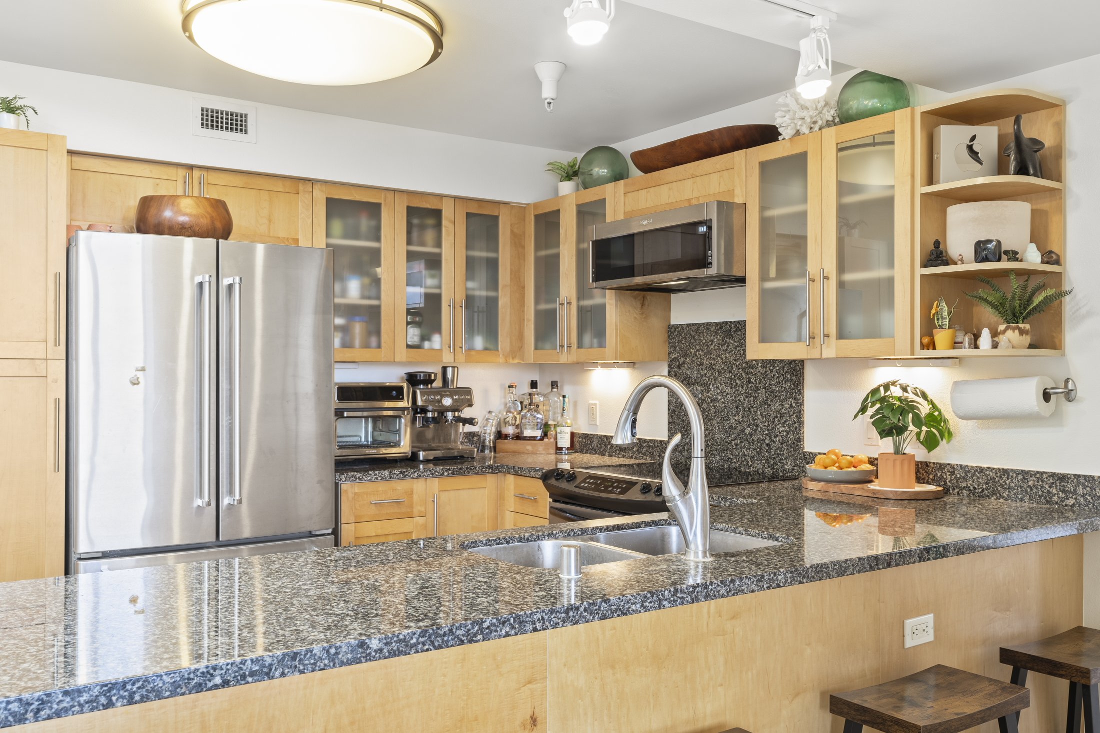 kitchen in kakaako condo for sale oahu