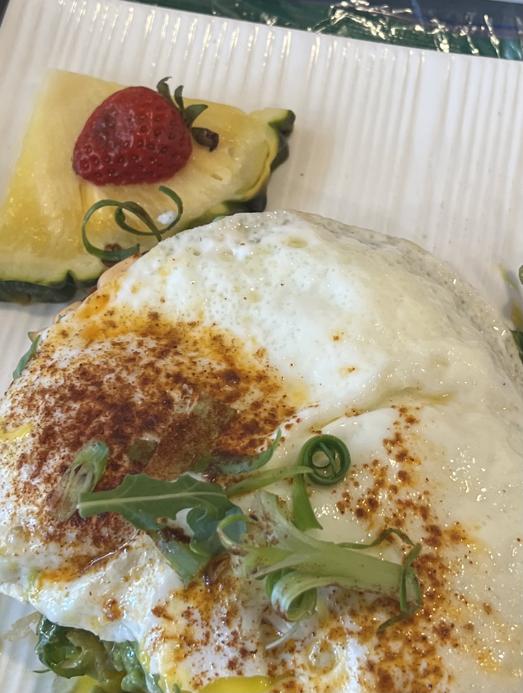 eggs from moena cafe hawaii kai