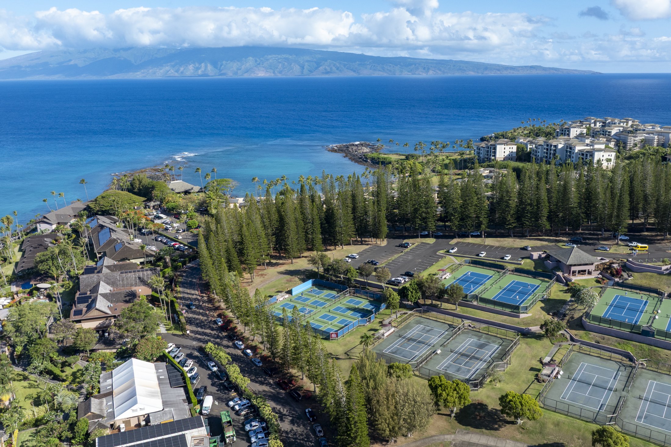 Kapalua Tennis Garden
