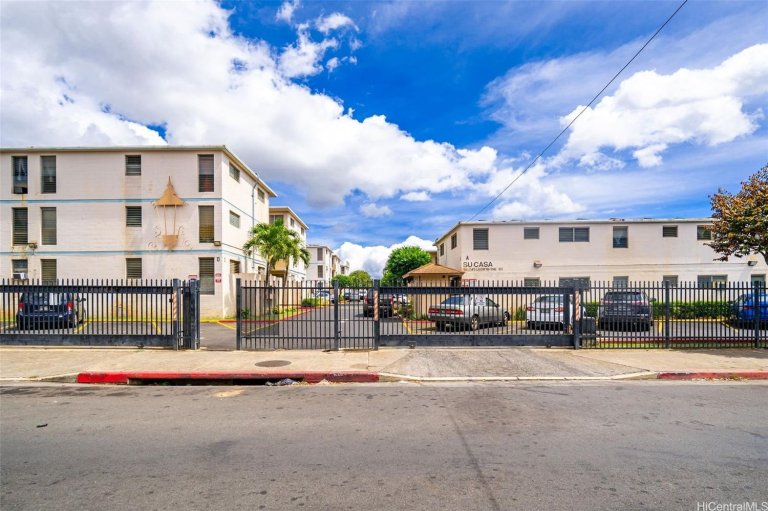 Photo inspiration: Luxury Gated Community Spaces Reference: Comfortable Living Space In A Gated Community