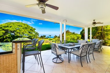 Holualoa house lanai with ocean view