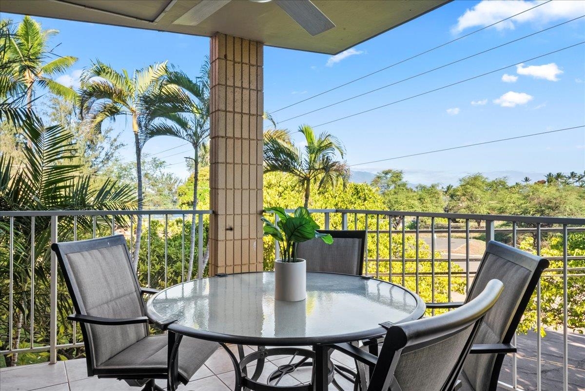 Private lanai for sitting and enjoying Kihei's fantastic year-round weather
