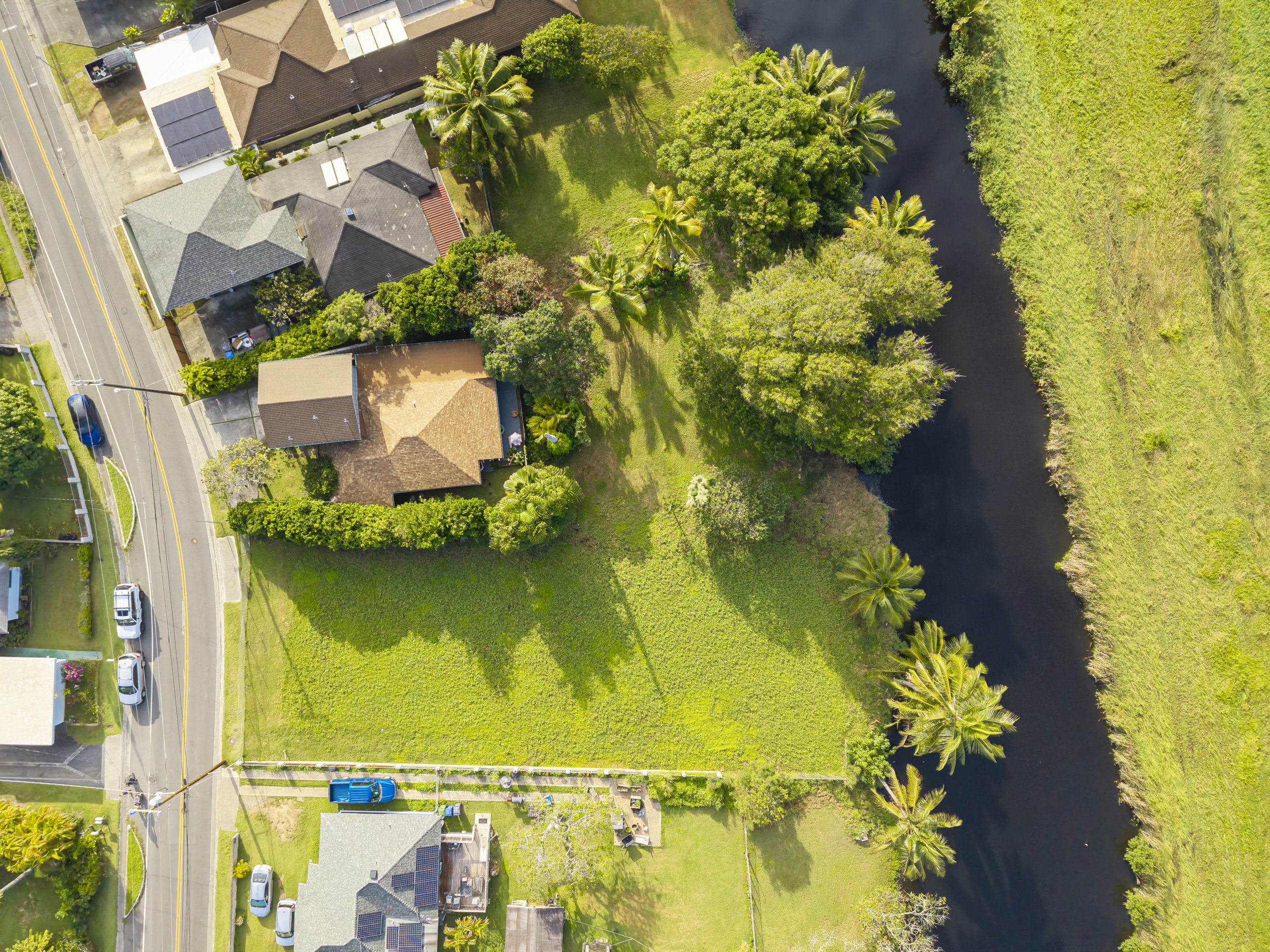 Home along canal on Oahu