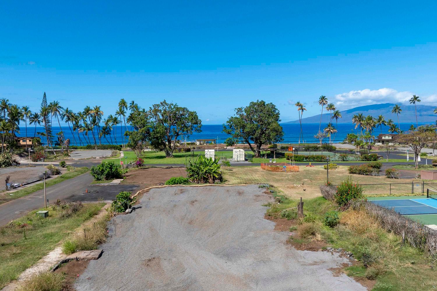 Lot in Puamana Maui