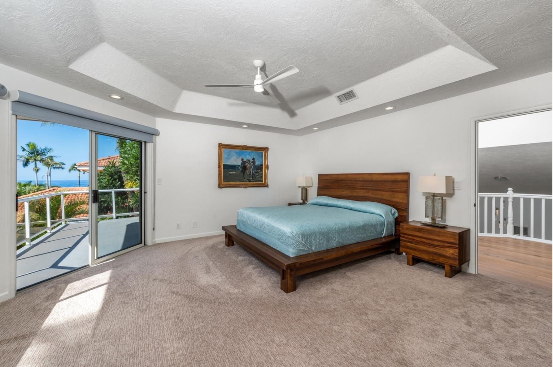 Bedroom with lanai for relaxing in the Maui weather