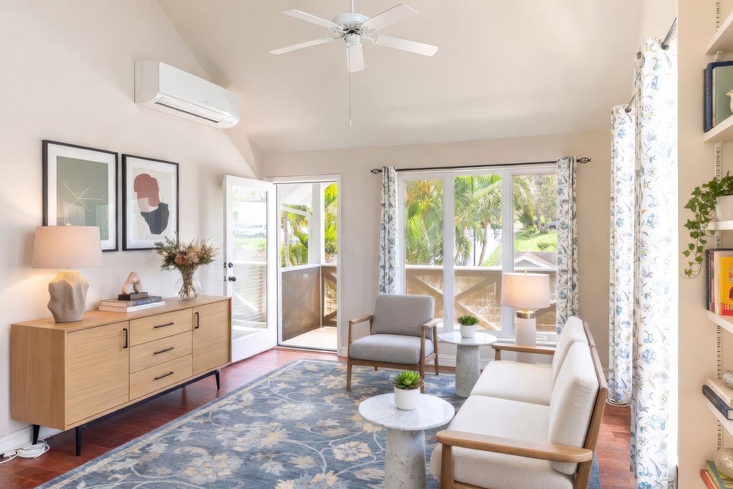light and bright upcounty maui condo