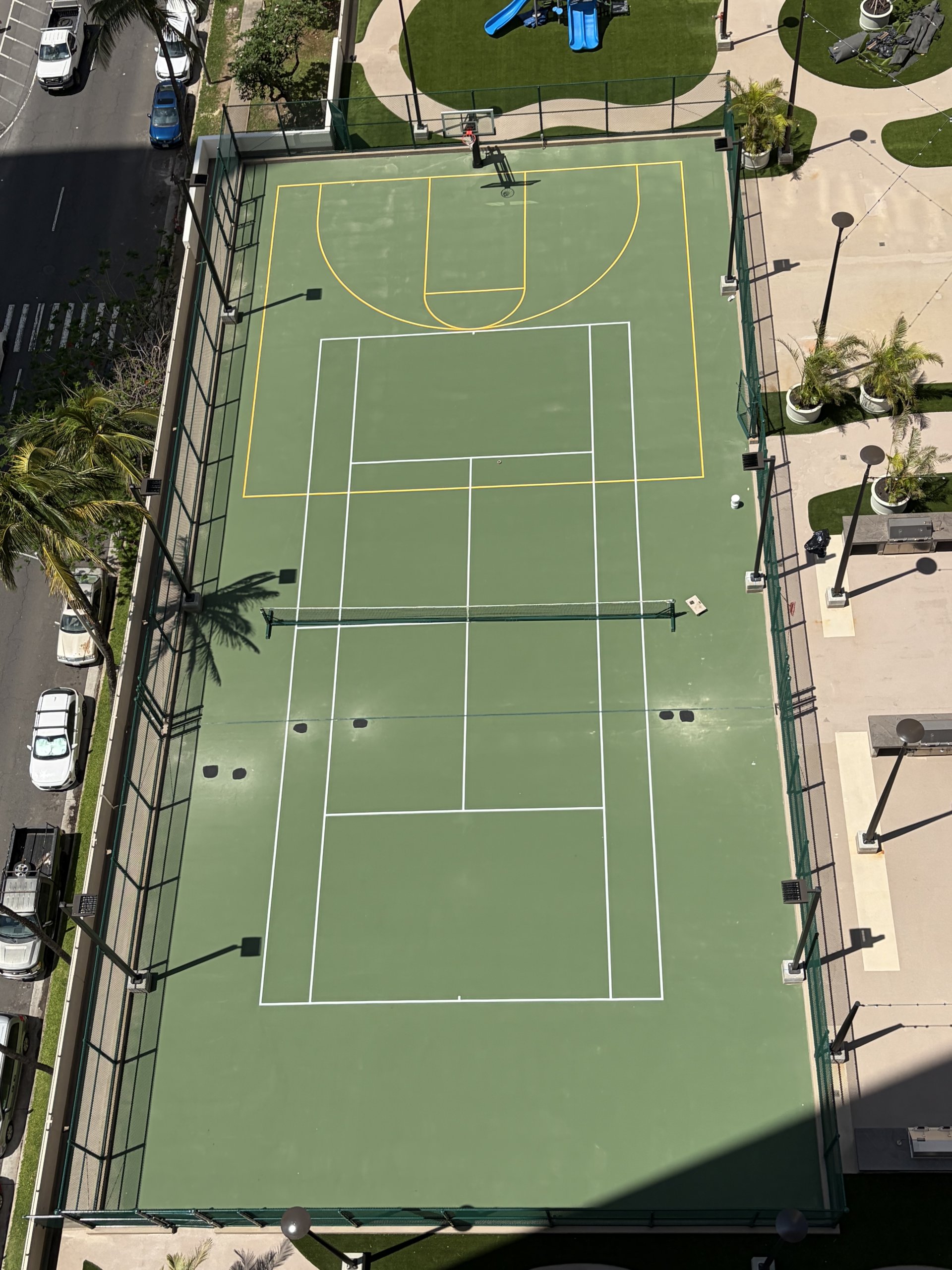 Waikiki Banyan tennis court on Recreation Deck