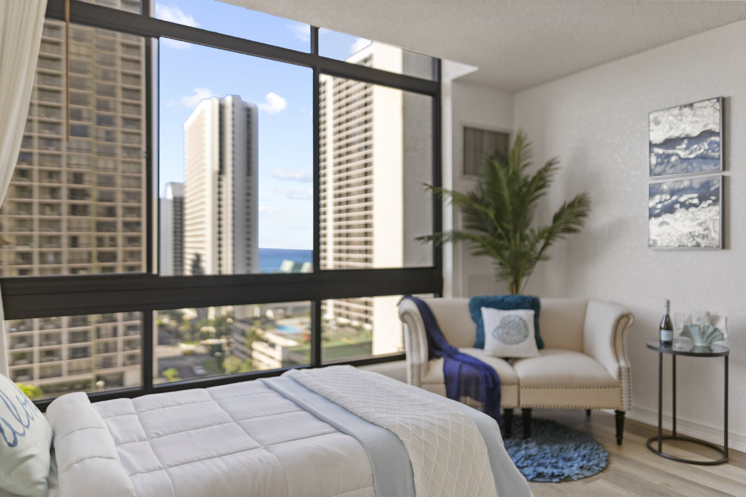 Condo in Liliuokalani Gardens in Waikiki