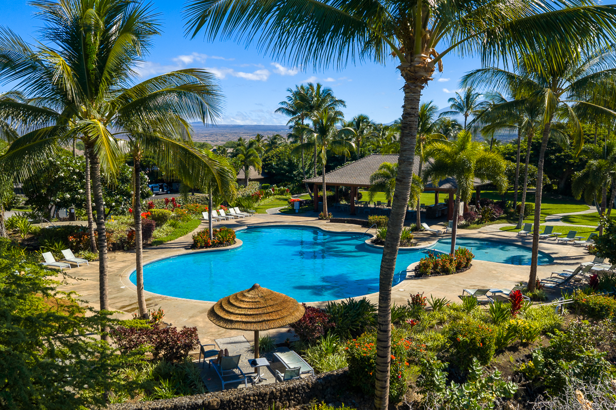 Pool at waikoloa village big island community