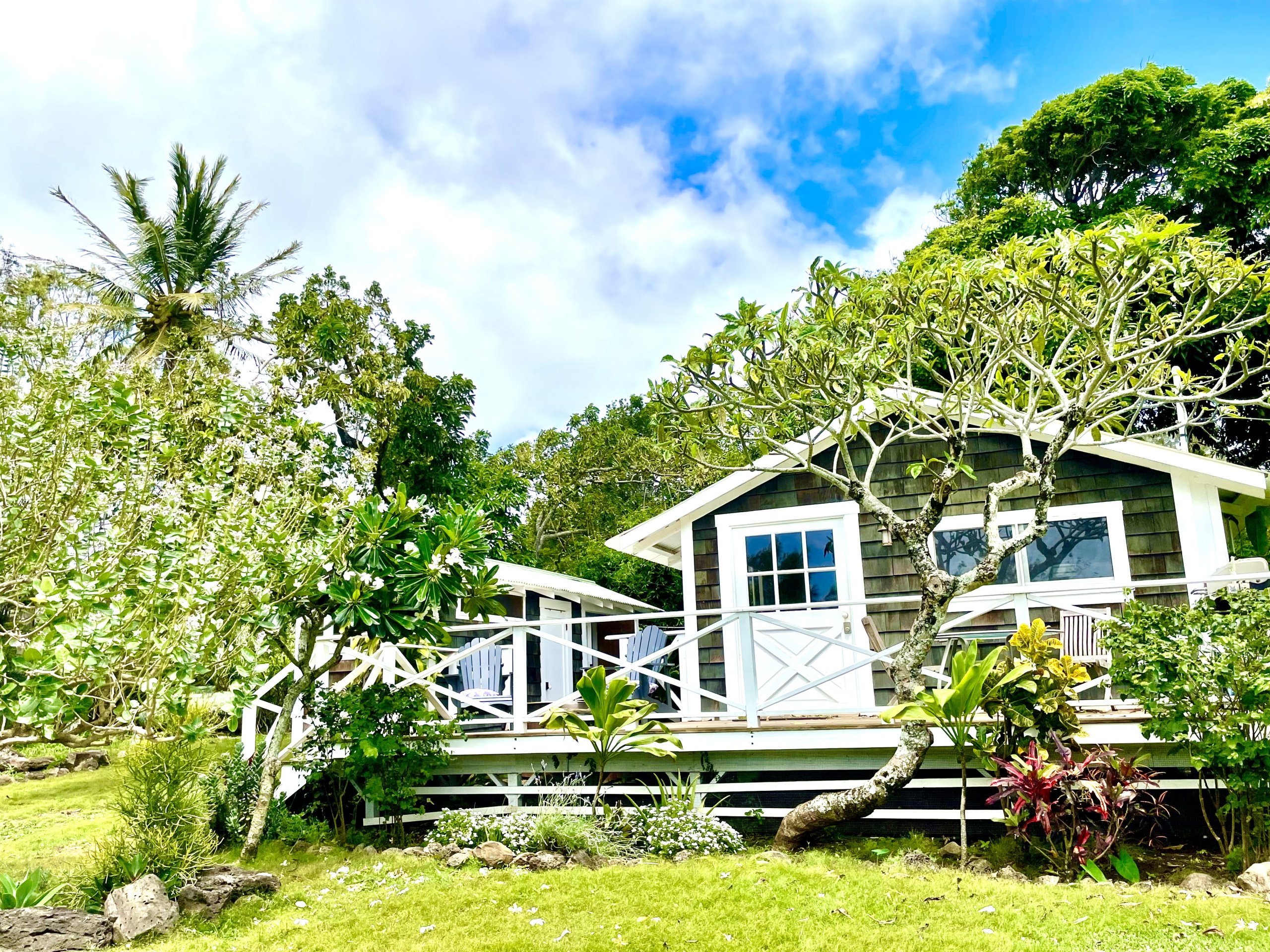 Puakea Ranch cottages on family compound