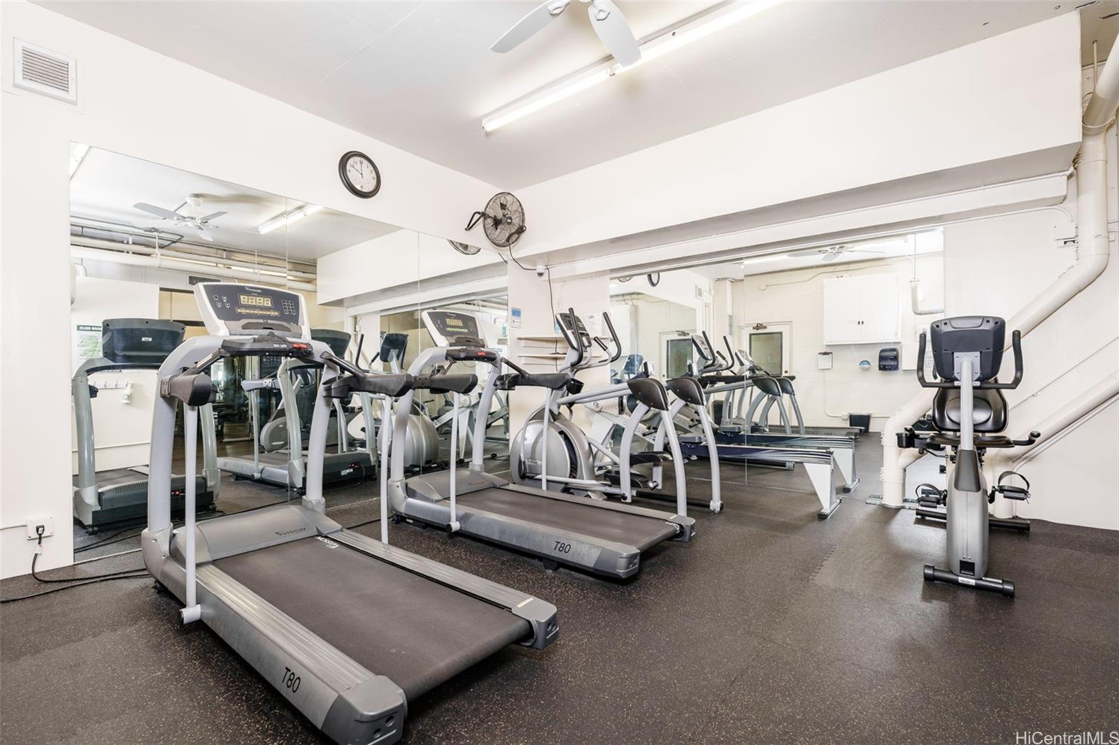Gym at plaza hawaii kai