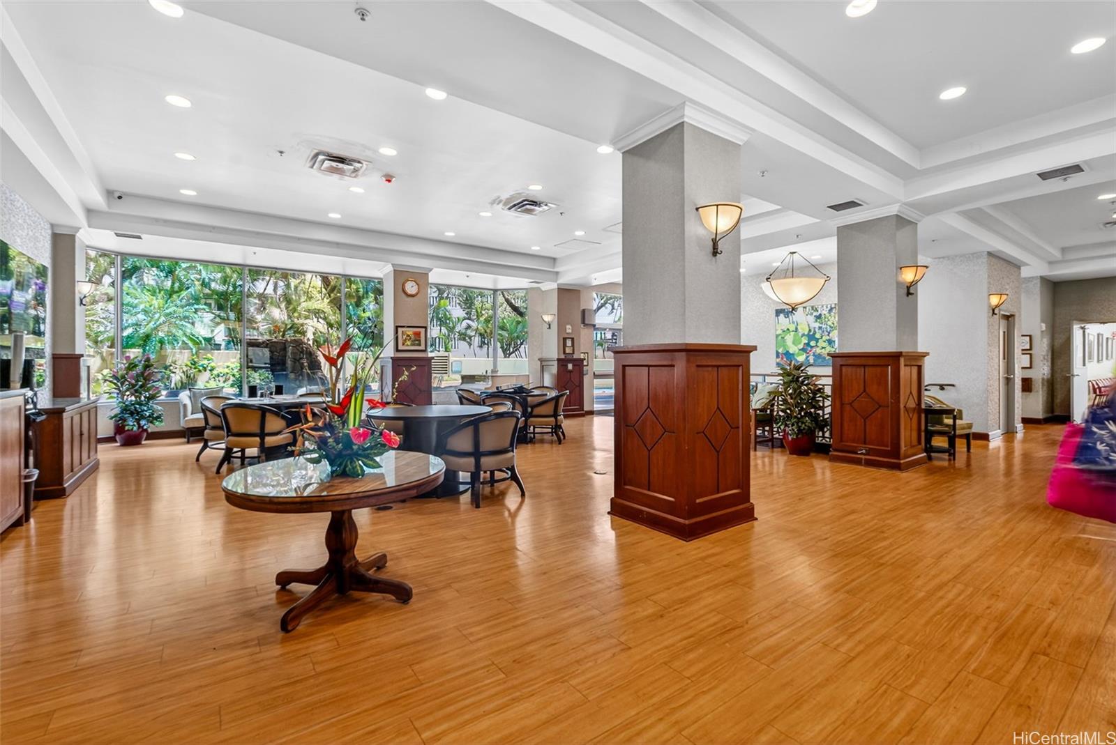 Community space at One Kalakaua senior living condos in Honolulu
