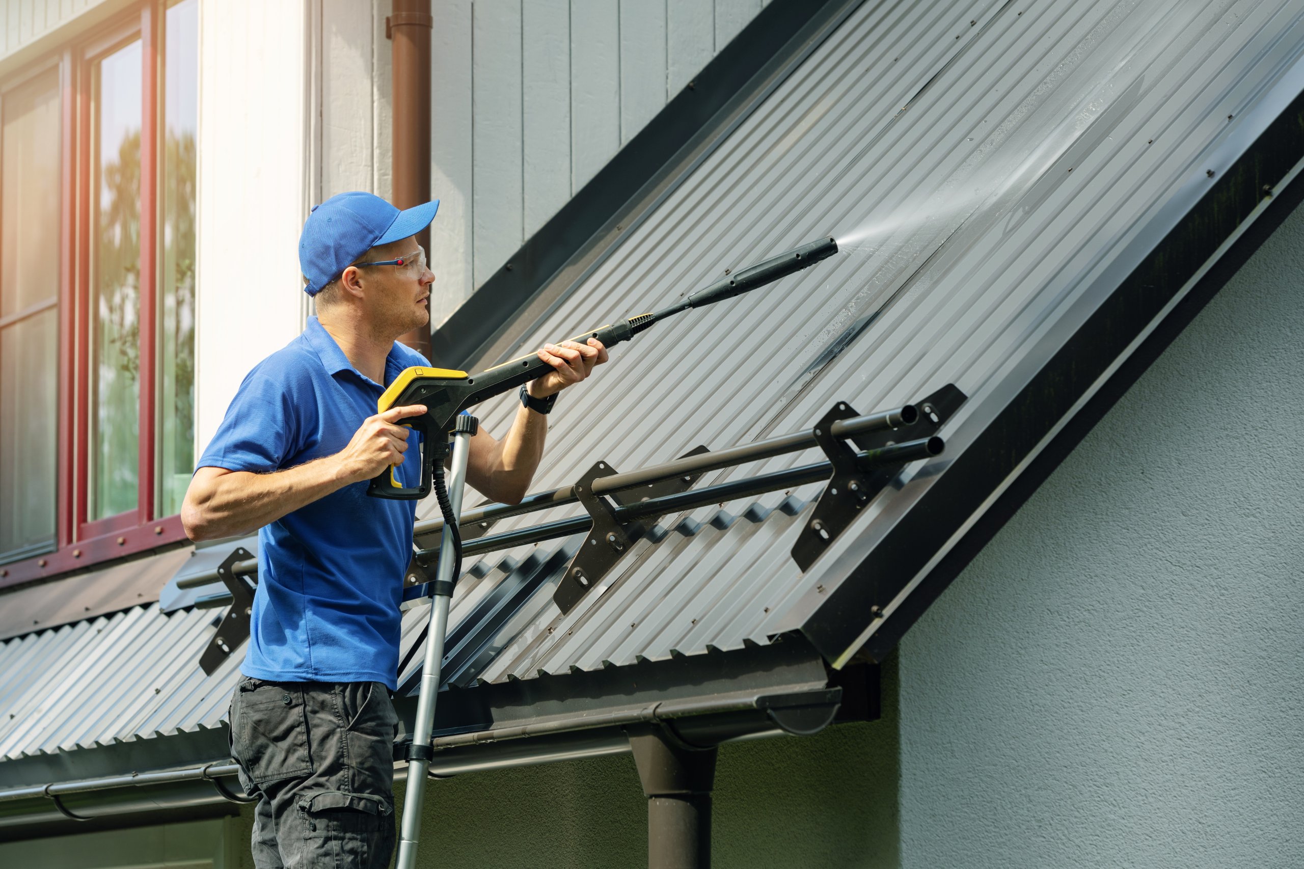 maintaining metal roof in hawaii