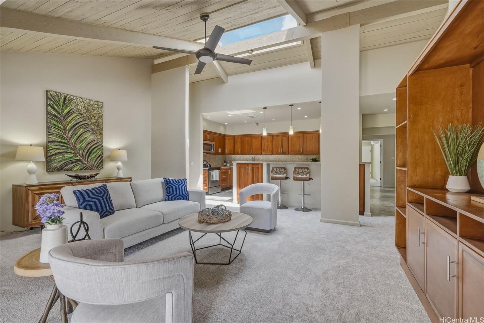 Modern Portlock Oahu home for sale
