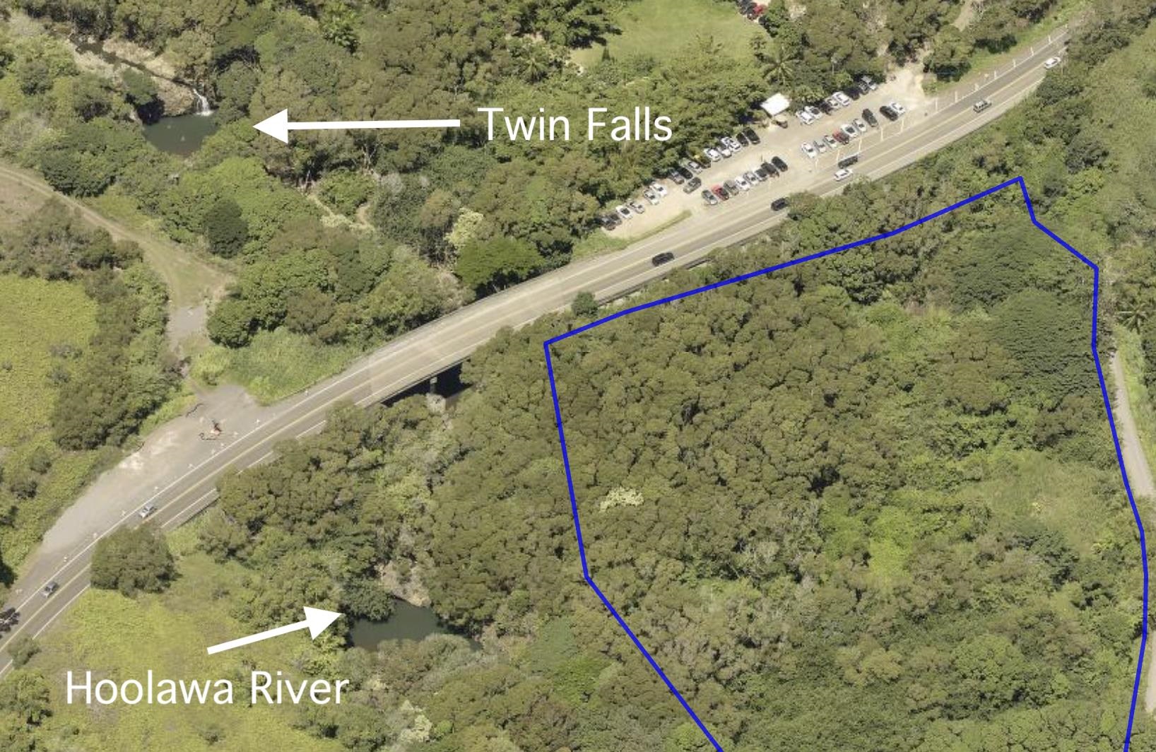 Acreage for sale on Maui's north shore