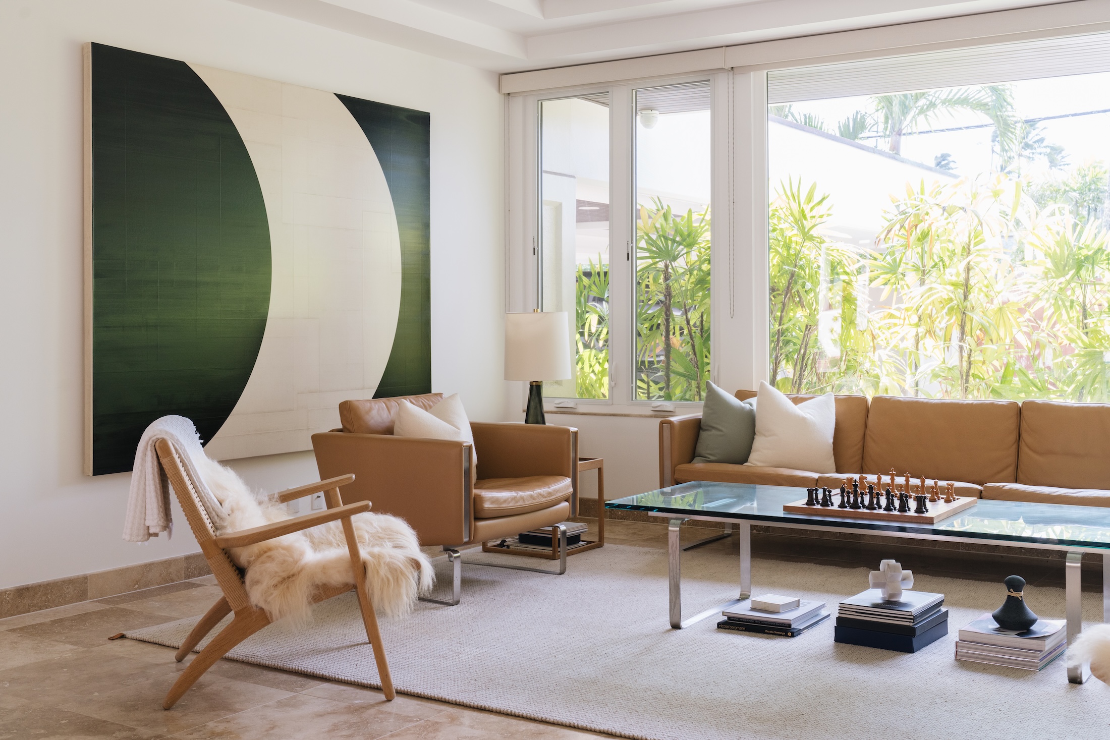 Modern island home along Kahala avenue on oahu