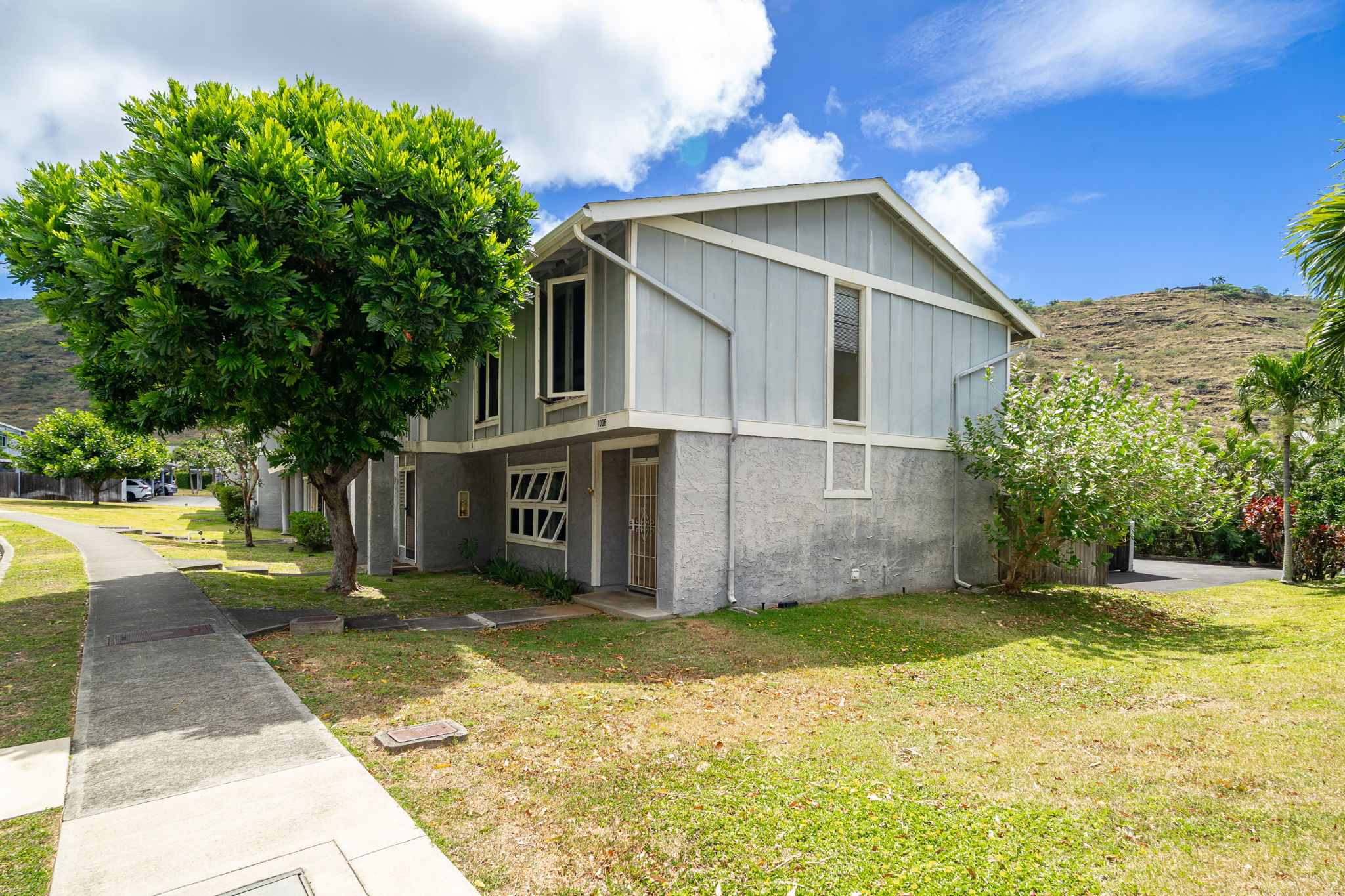 Home in Mariners Village 3 on Oahu