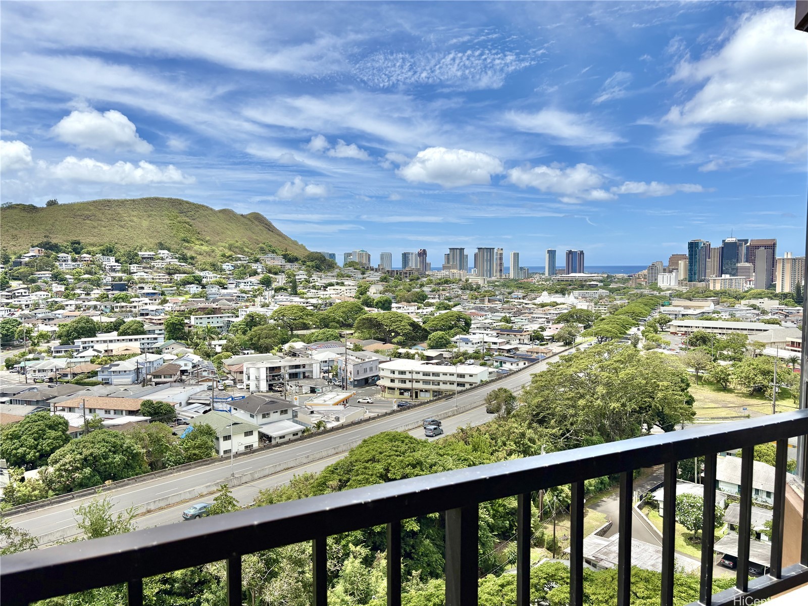 View from Nuuanu Brookside in honolulu