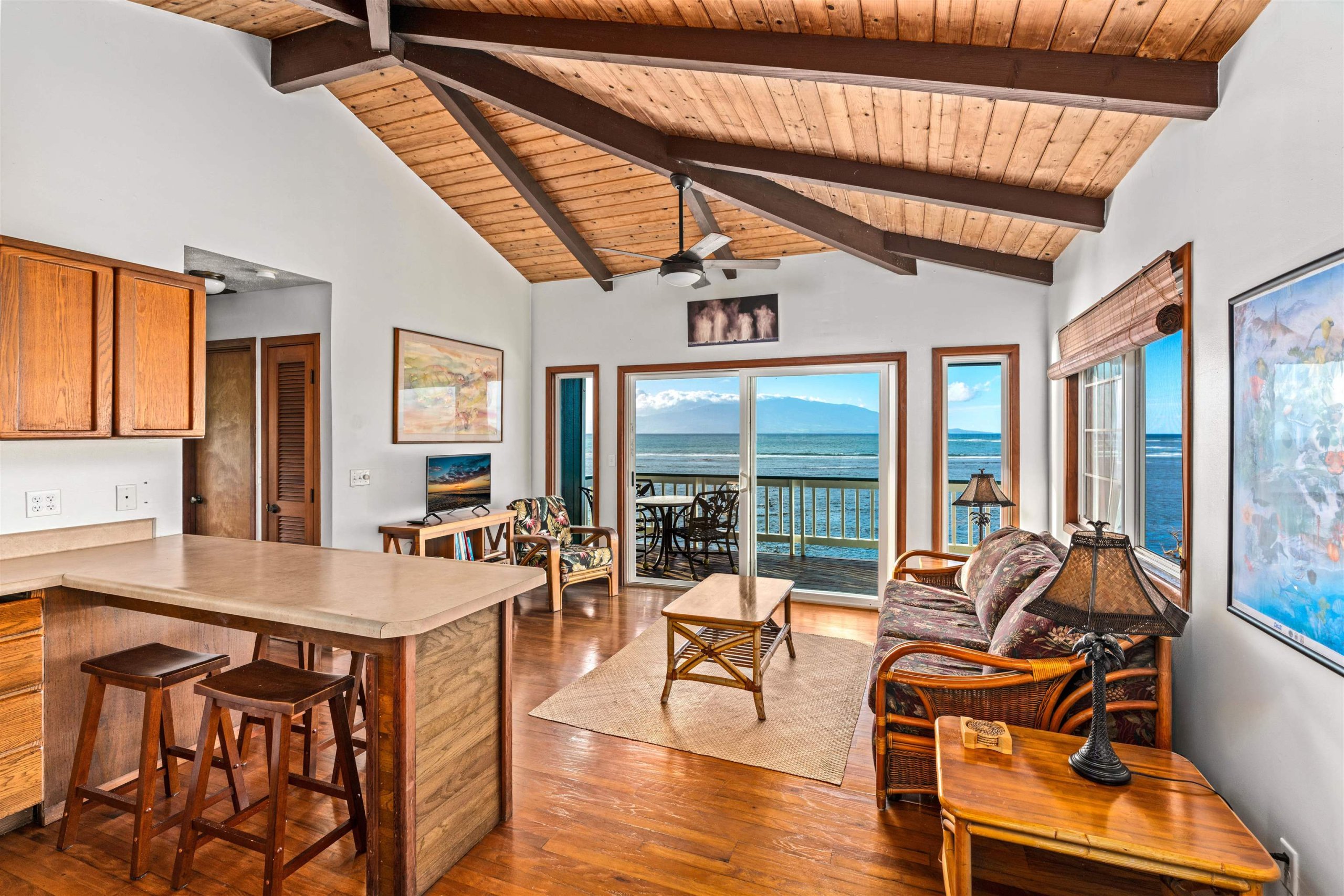 oceanfront home for sale on Molokai