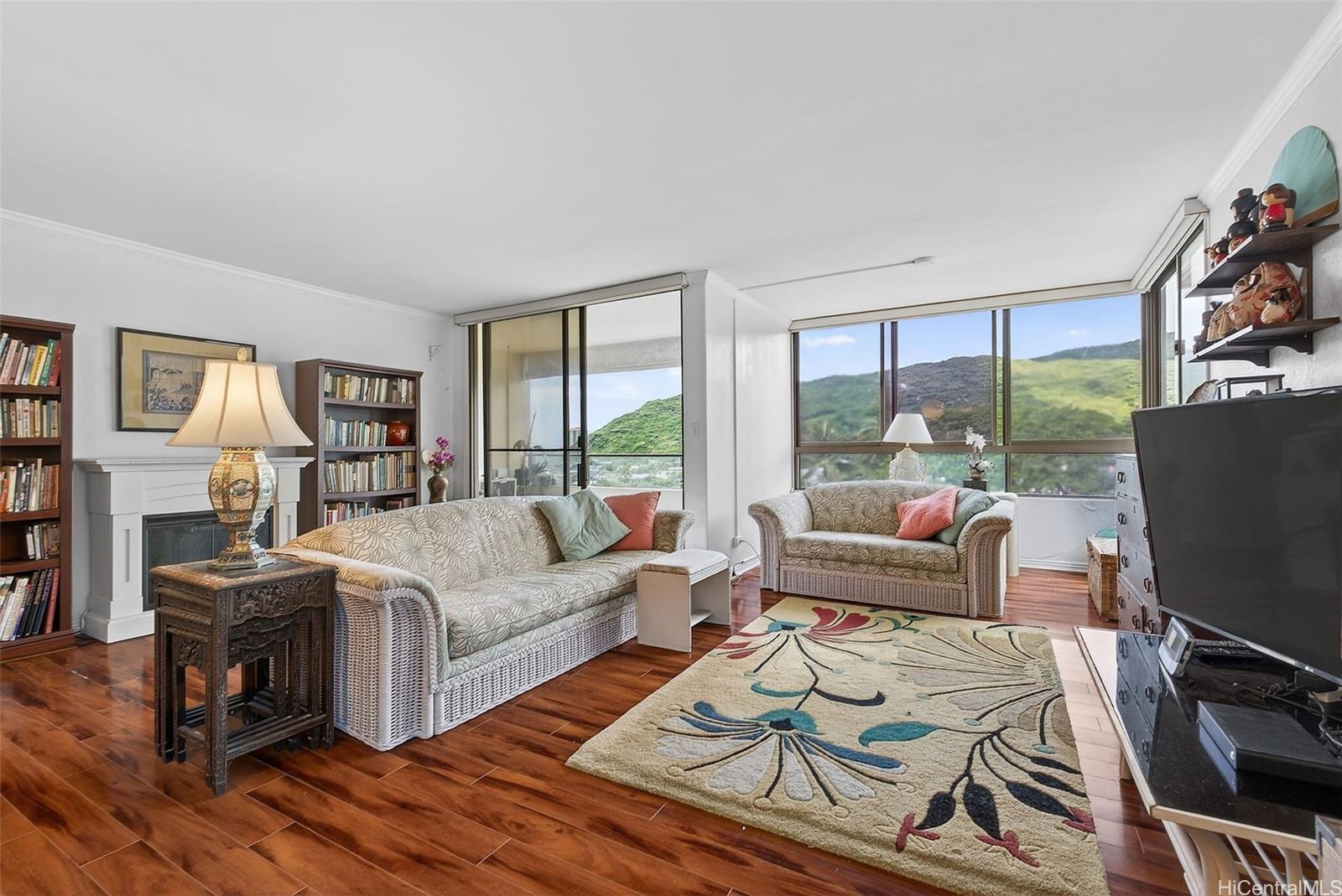 Plaza Hawaii Kai condo